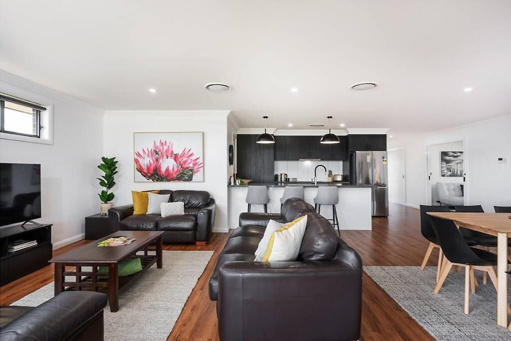 'campanile House' The Ultimate Adventure * Mudgee