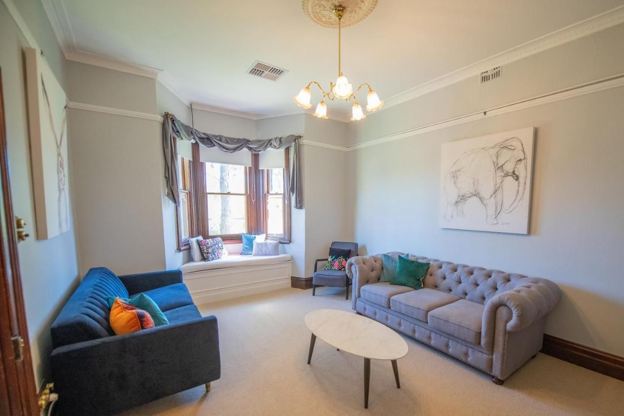 Avoca House - Gorgeous Federation Mudgee