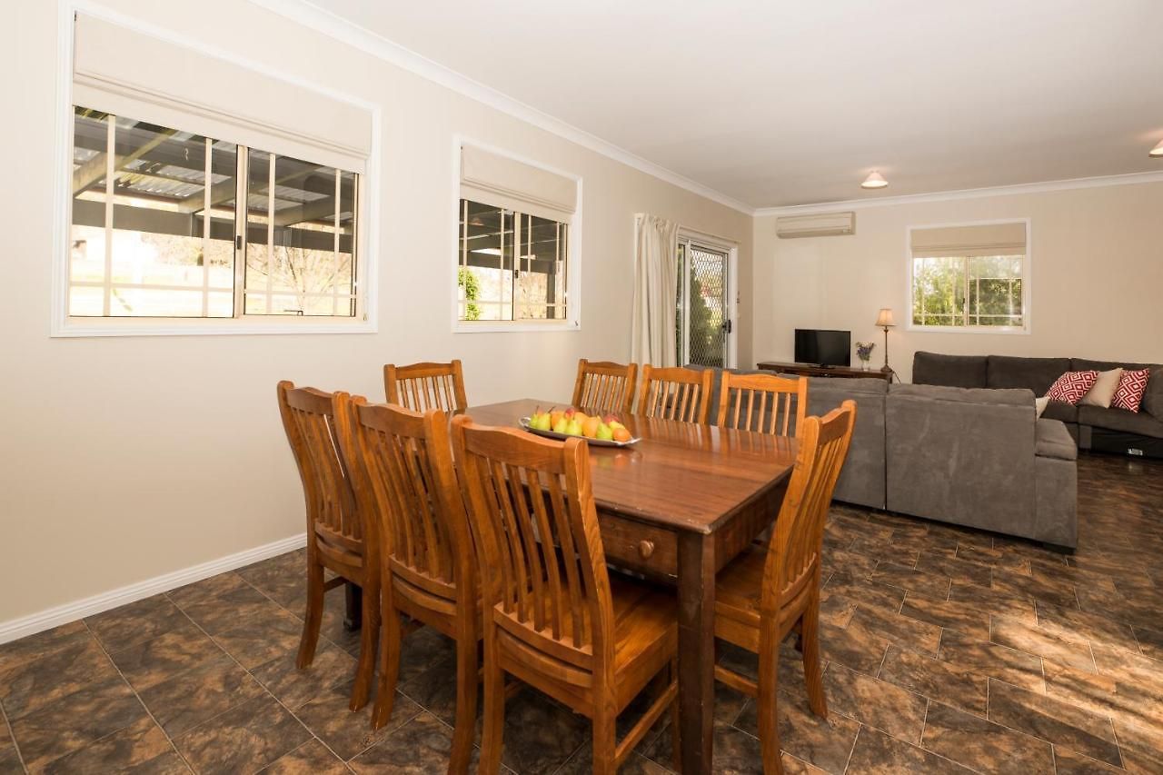 Beaudesert Holiday home