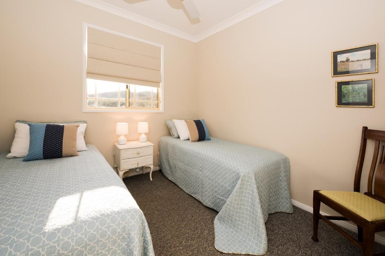 Beaudesert Holiday home