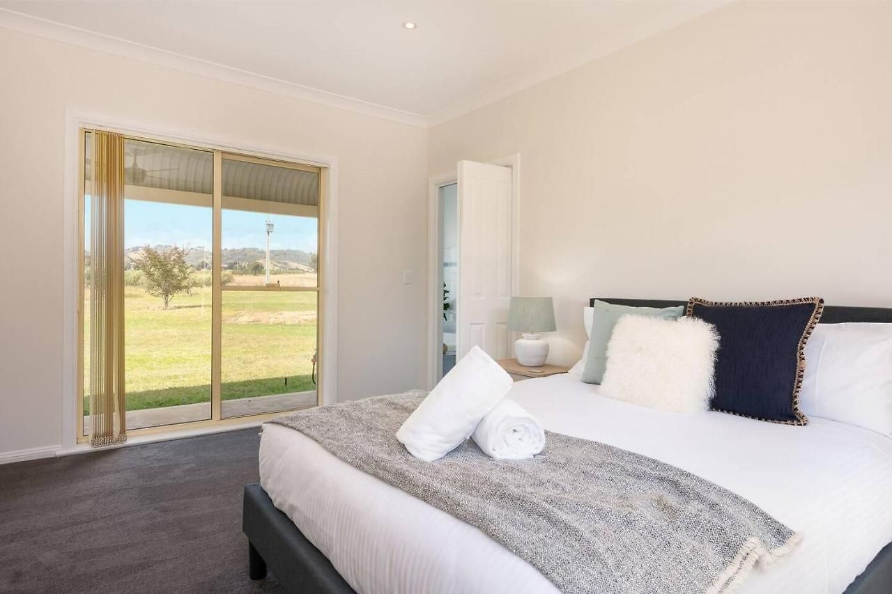 'orana Grove' Reset At A Vineyard Getaway * Mudgee