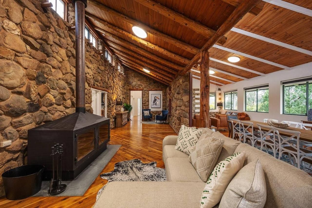 The Riverstone Luxury Eco In The Hills Holiday home *