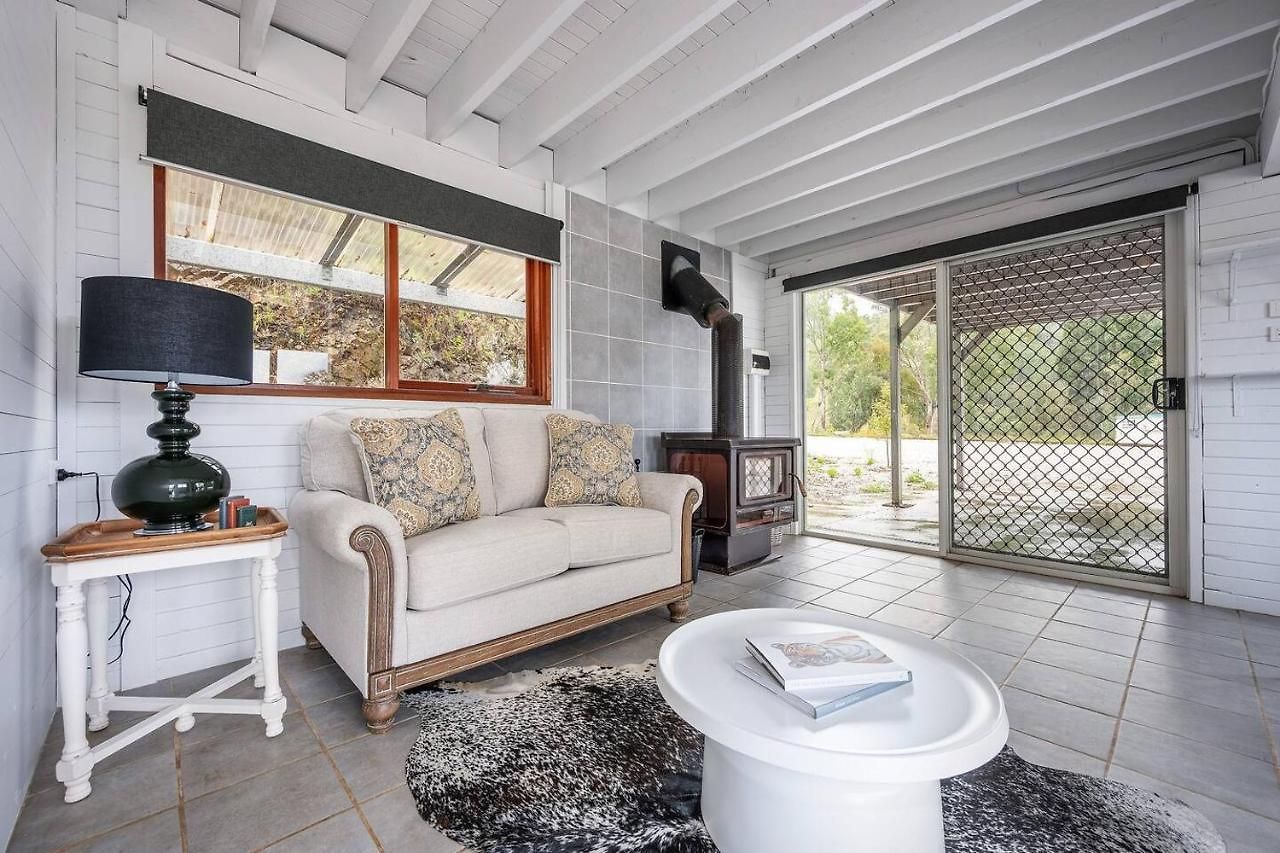 The Riverstone Luxury Eco In The Hills Holiday home *