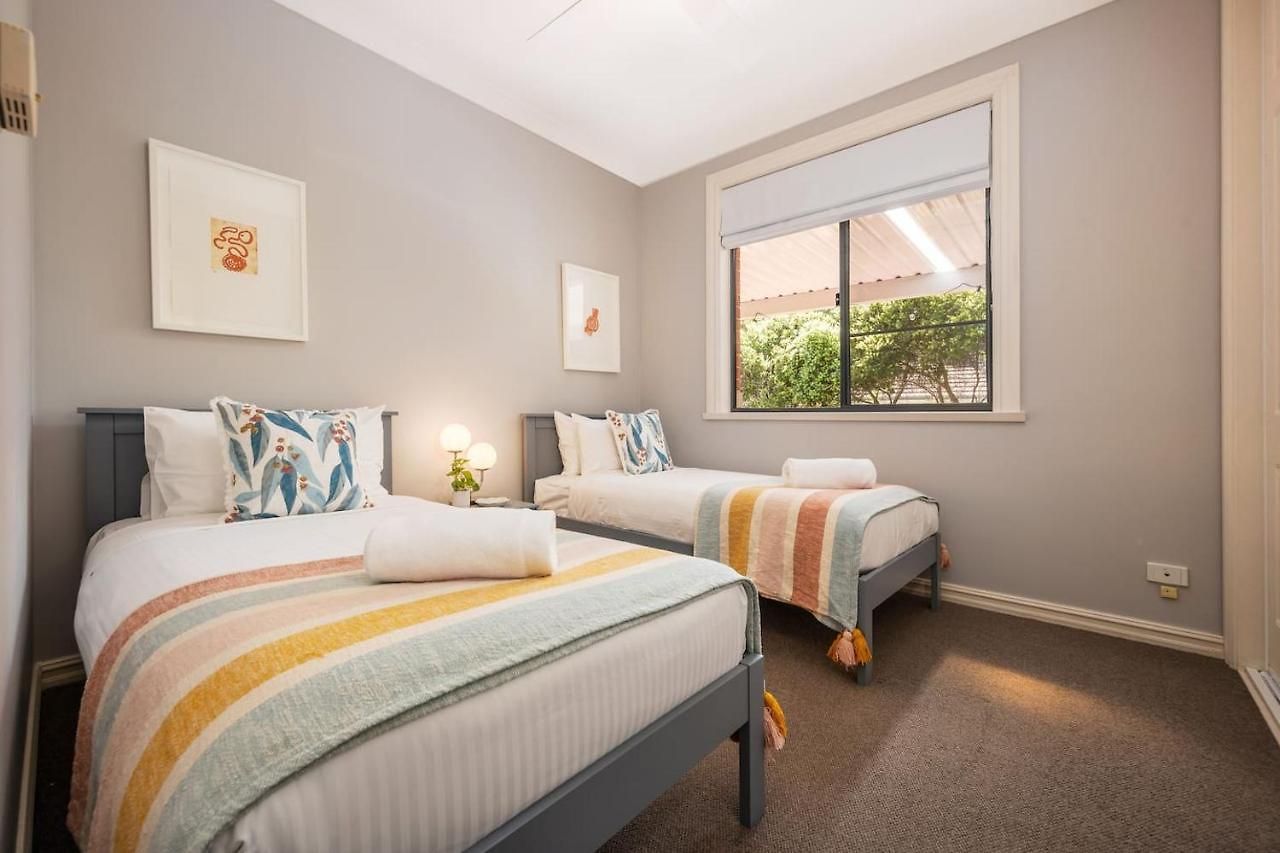 Cavalo - Explore Wine Country From Art-filled Family *