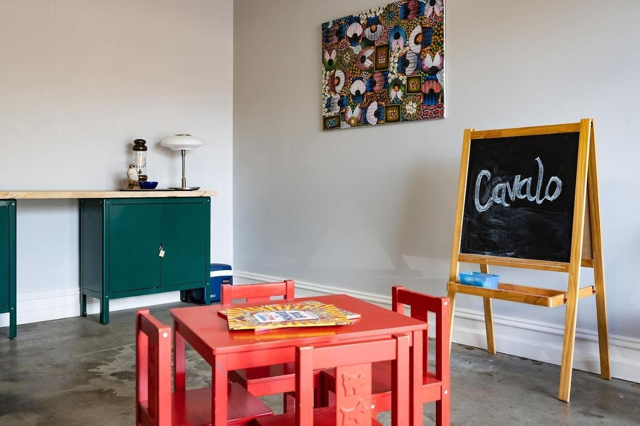 Cavalo - Explore Wine Country From Art-filled Family Holiday home Mudgee
