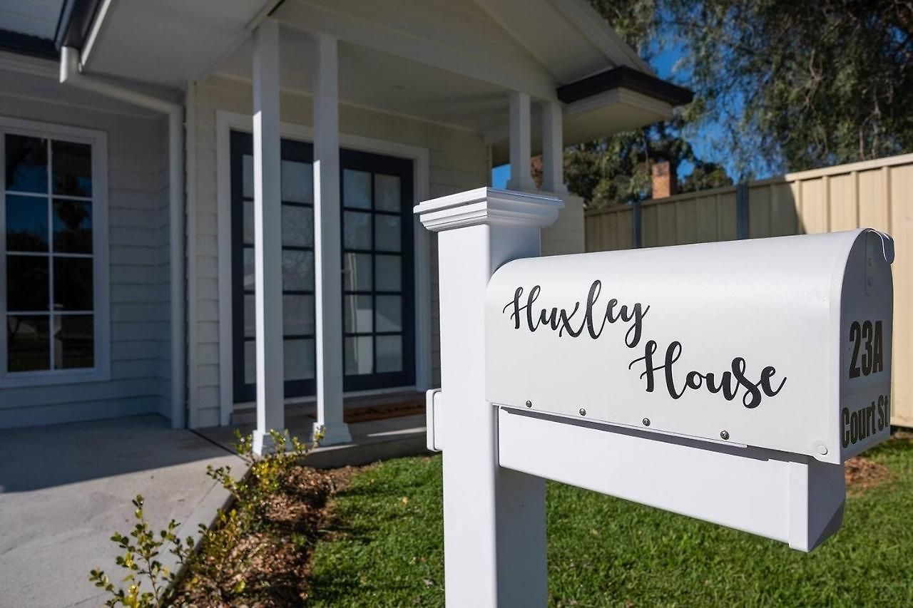 'huxley House' An Elegant Retreat With Backyard Holiday home Mudgee