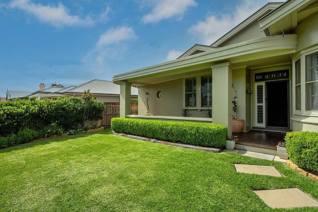 'micah House' A Art Deco Hideaway * Mudgee