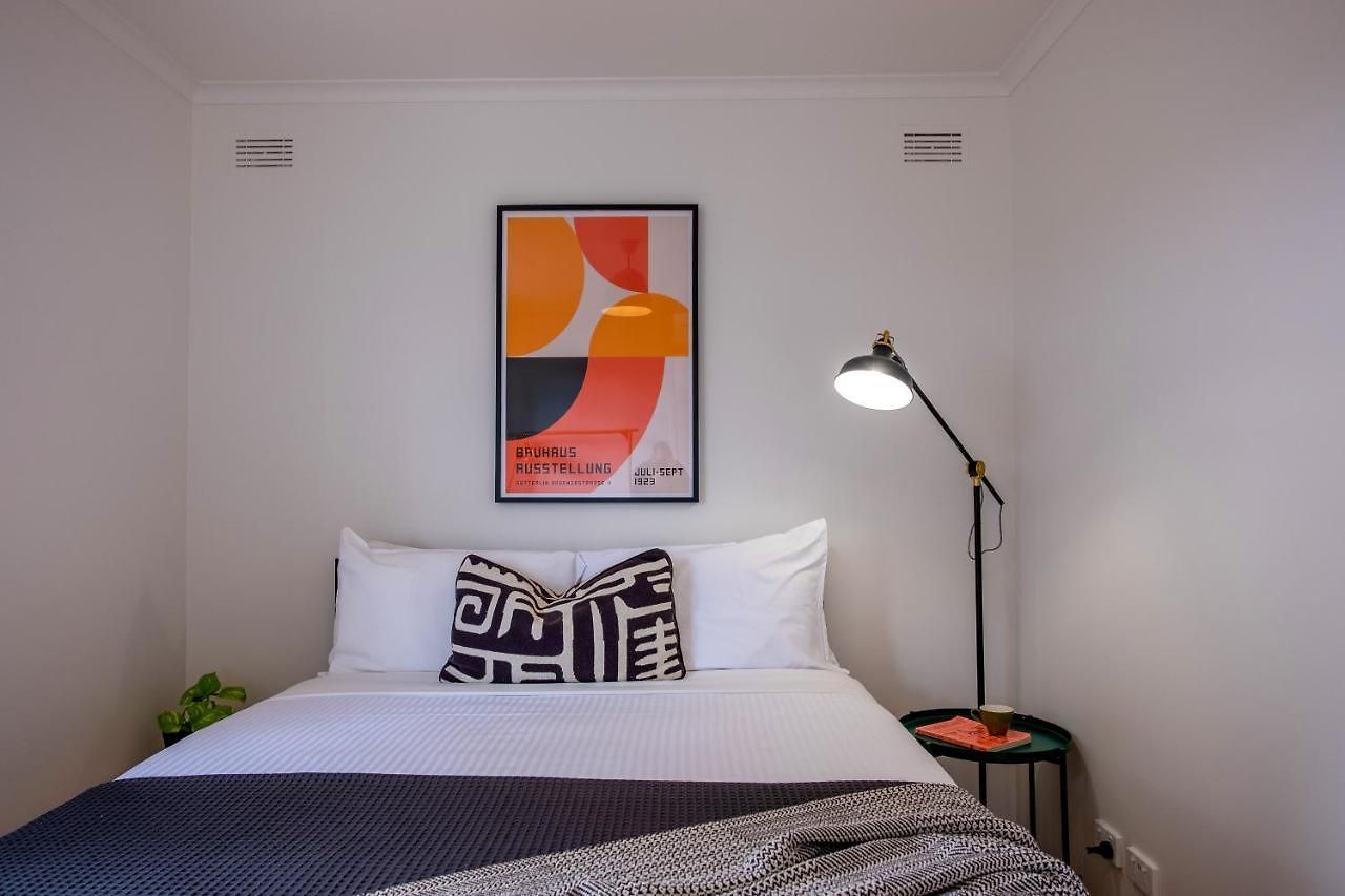 'mudgee Burrow' A Stylish Family *