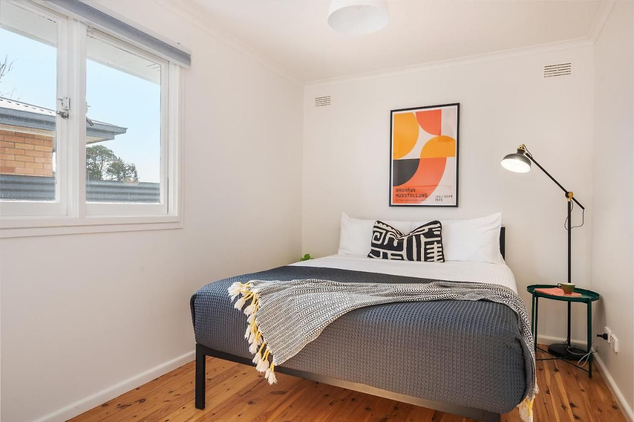 'mudgee Burrow' A Stylish Family Holiday home *