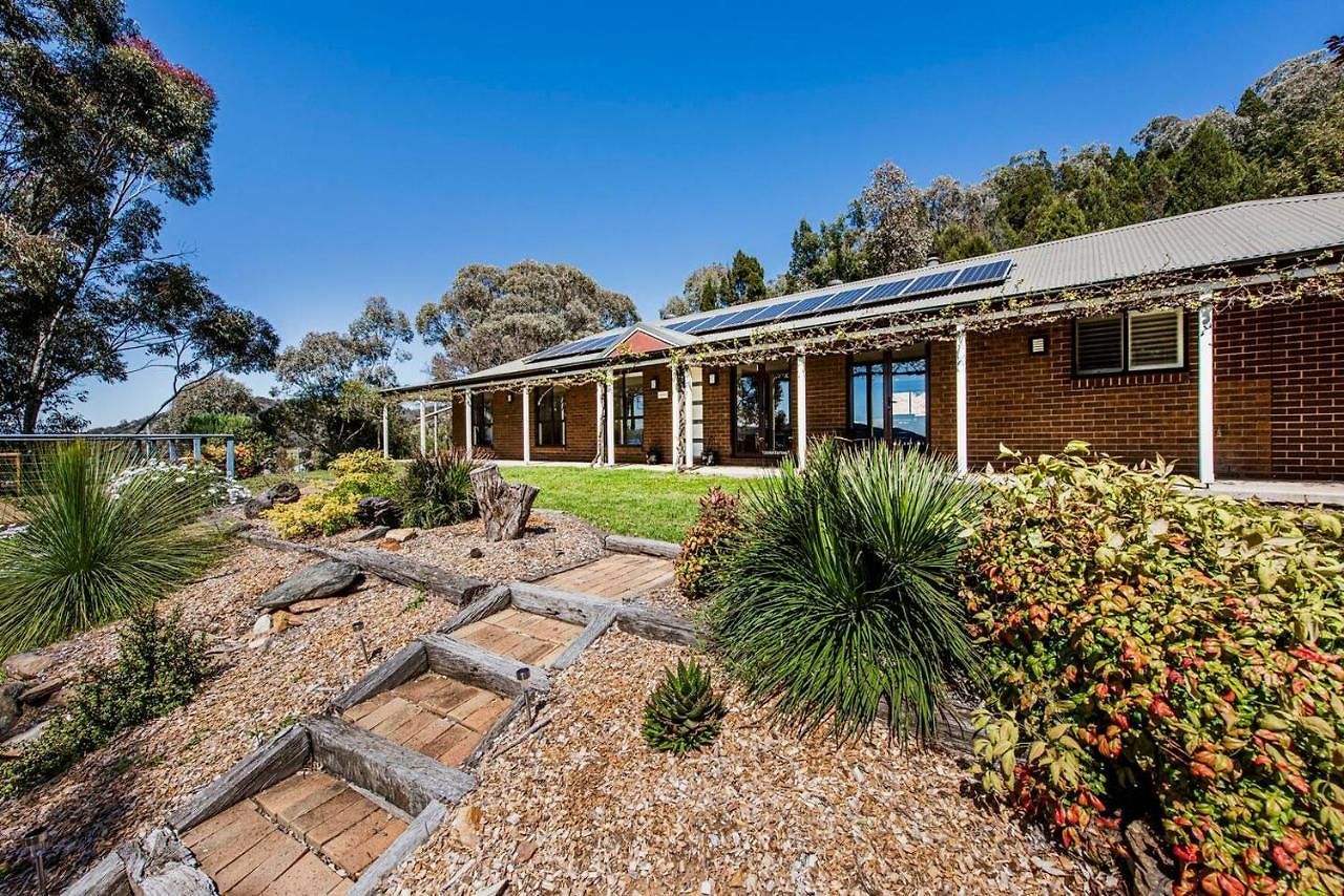'omaroo' Homestead Escape Amongst Rolling Hills Mudgee