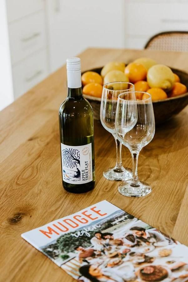 Holiday home Gladstone Blush - Premium Comfort In Mudgee's Heart