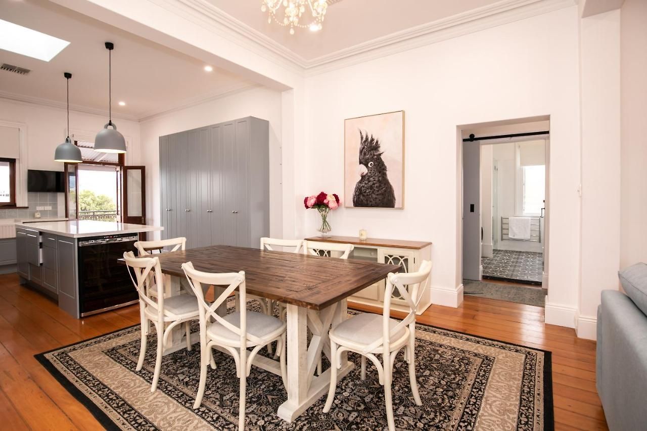 The Wandering Grape Apartment
