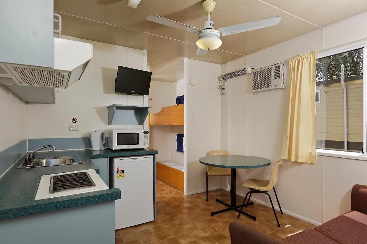 Valley Park Holiday park 3*