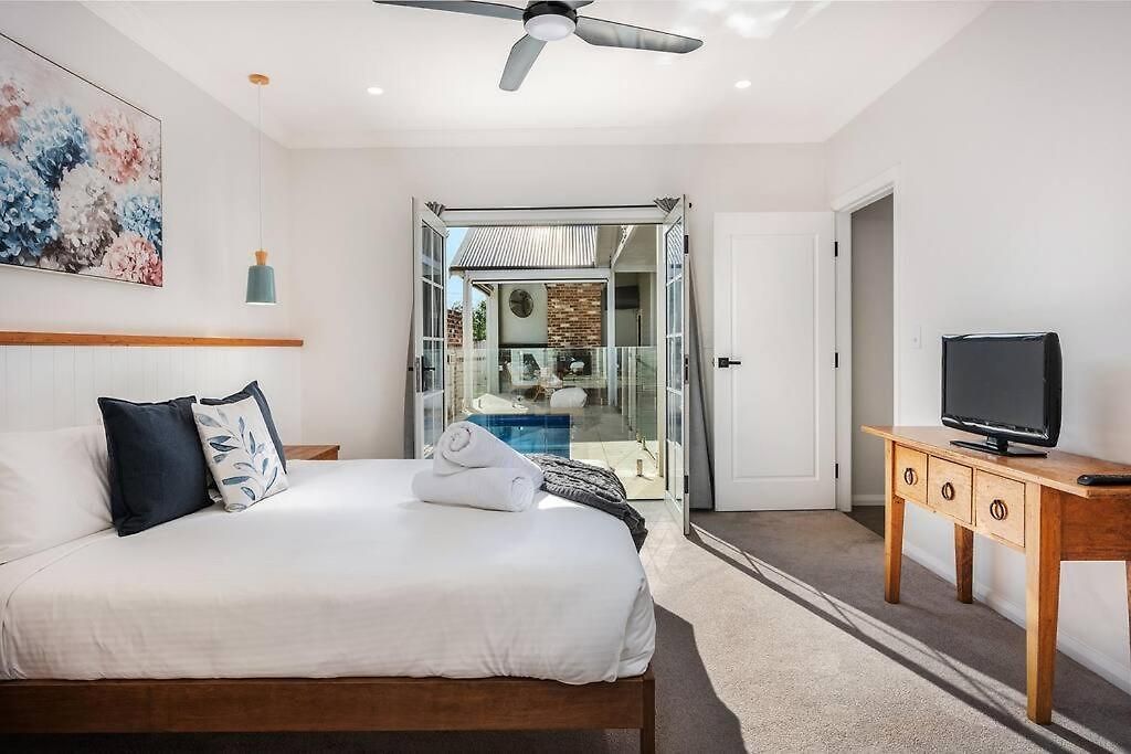 Mcg A Hamptons Inspired Holiday home