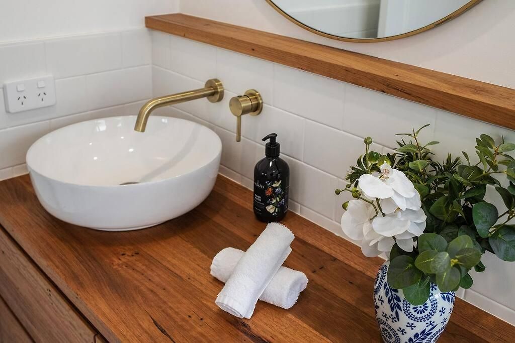 Mcg A Hamptons Inspired Holiday home Mudgee