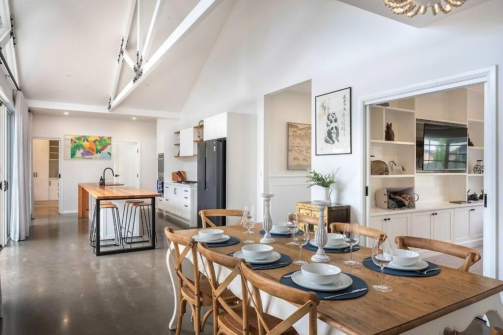 Mcg A Hamptons Inspired Holiday home *
