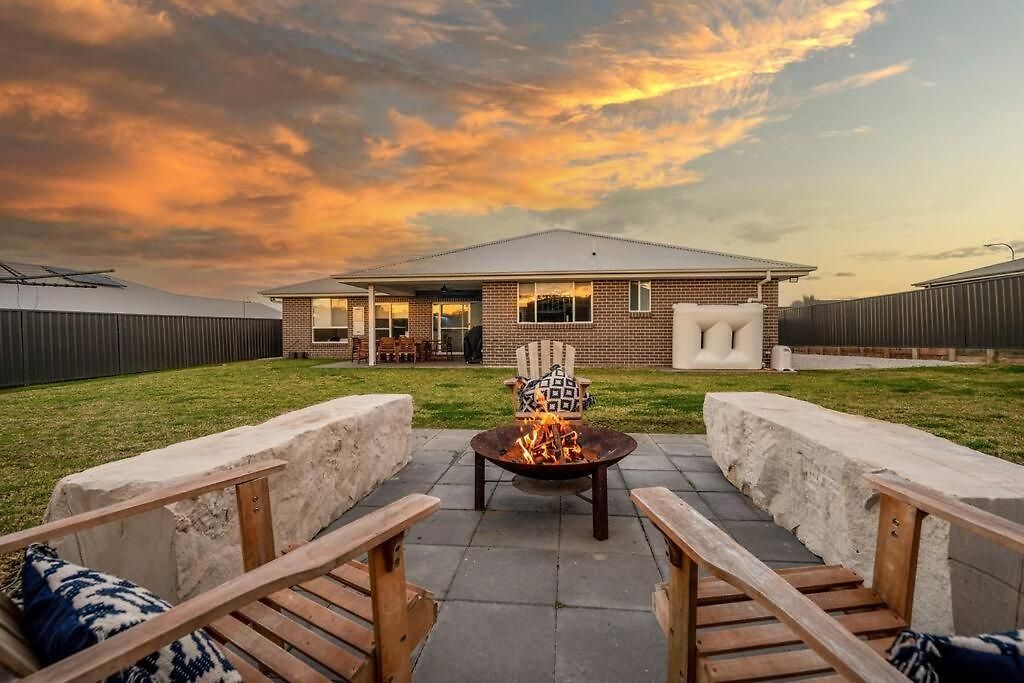 Devan House - An Entertainers' Retreat Close To Town Mudgee