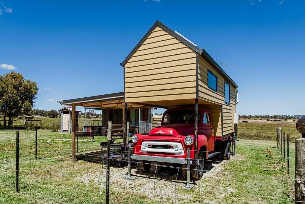Tiny Truck At Ithaca - Mudgee's Unique