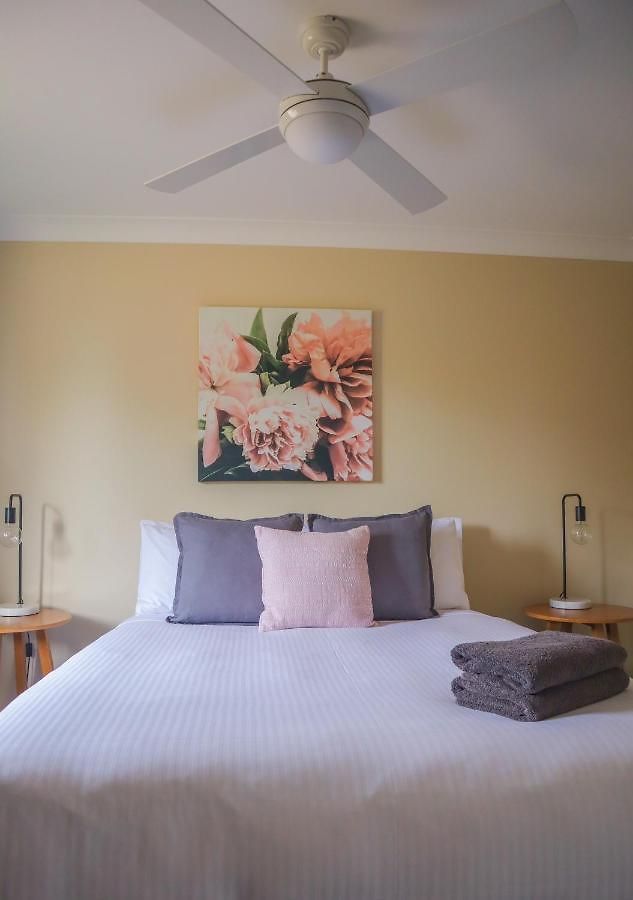 On Horatio Apartment *