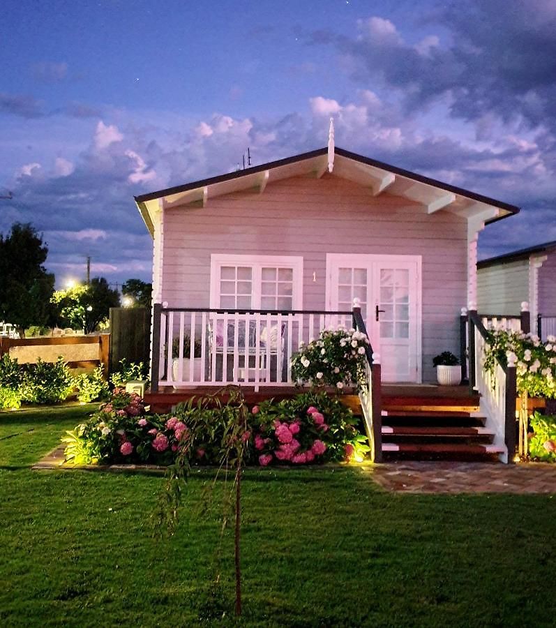 Farm stay Dangerfield Oaks Boutique Cottage's *