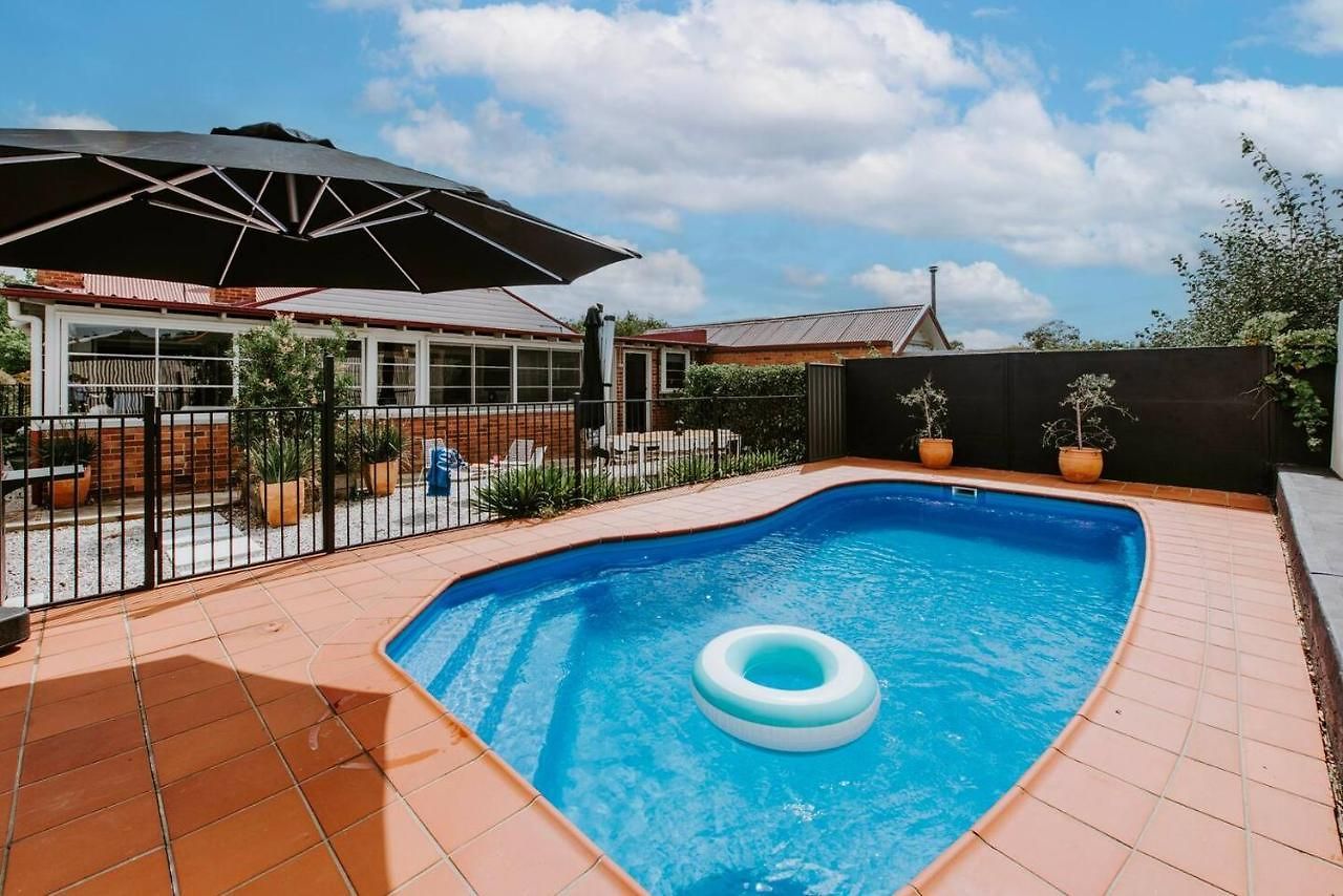 Holiday home Mortimer - A Pool Oasis In Heart Of Mudgee