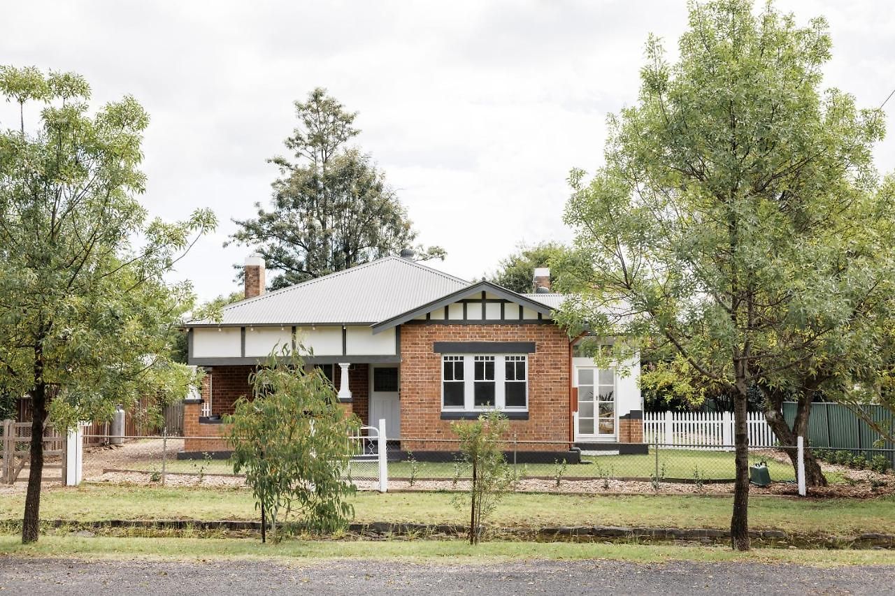 Cheerful Kuzman Retreat Holiday home *