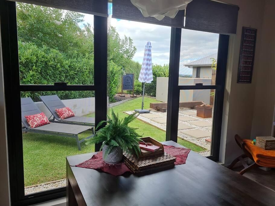 Red Lotus Retreat Apartment *