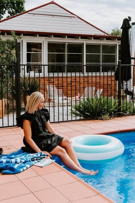 'mortimer Gardens' Country Charm In The Heart Of *