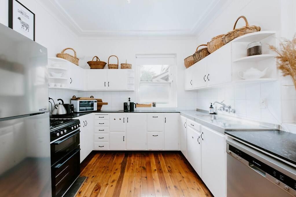 'mortimer Gardens' Country Charm In The Heart Of