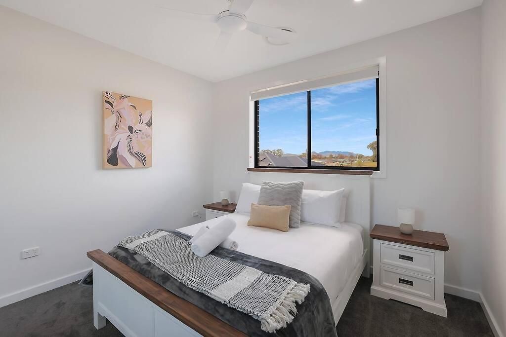 Illalangi-modern Escape & Views Holiday home