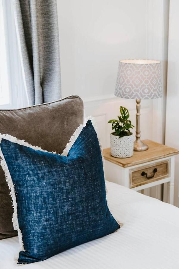 Yarranvale On Gladstone - A Gorgeous Country Abode Holiday home Mudgee
