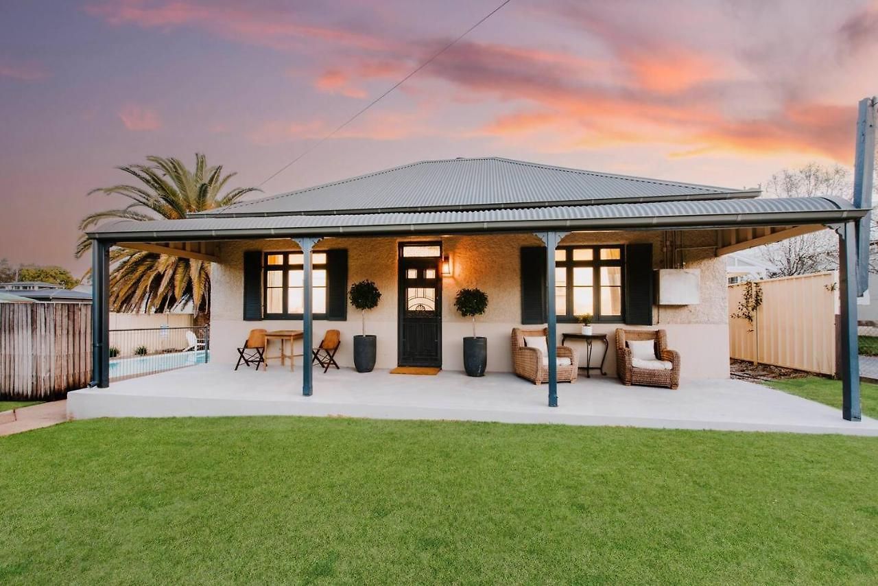 Holiday home Yarranvale On Gladstone - A Gorgeous Country Abode *