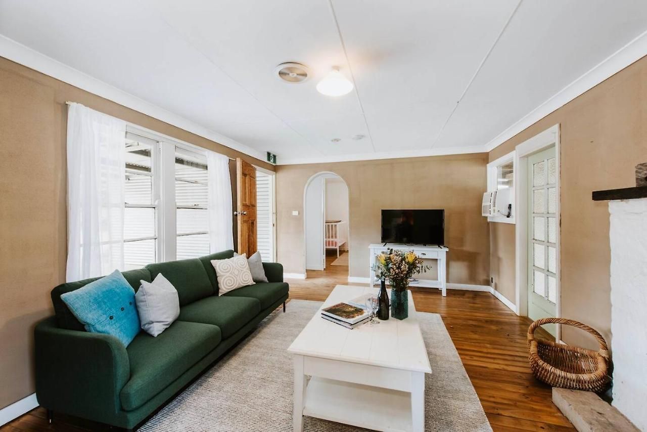 'wilpine' Poolside Country Luxury Near Town Holiday home