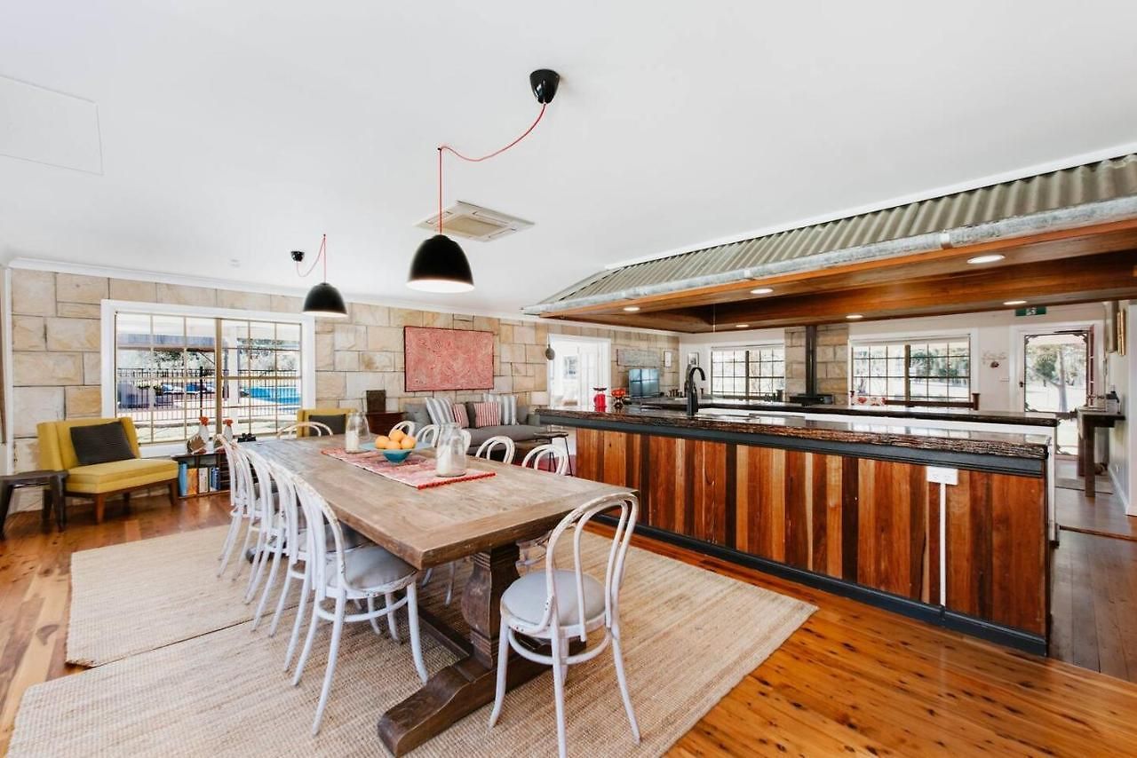 Holiday home 'wilpine' Poolside Country Luxury Near Town Mudgee