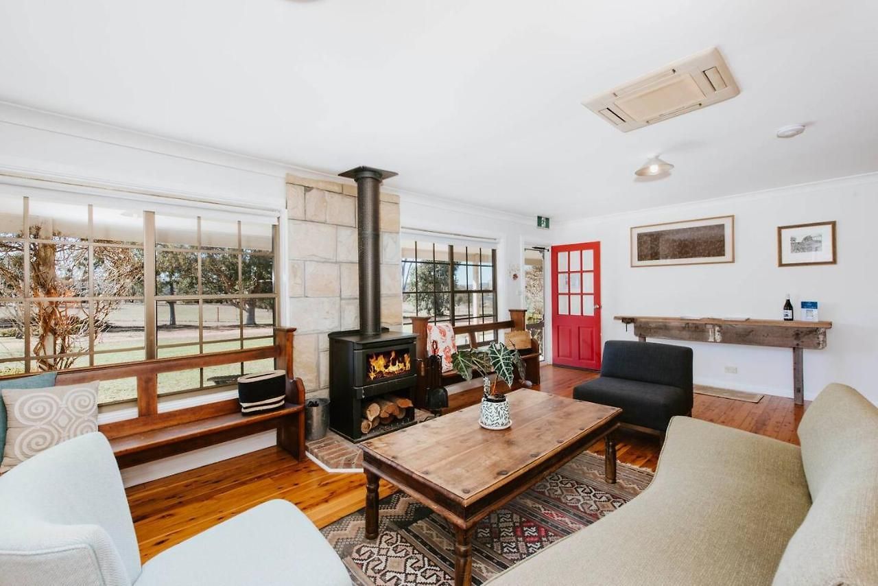 Holiday home 'wilpine' Poolside Country Luxury Near Town