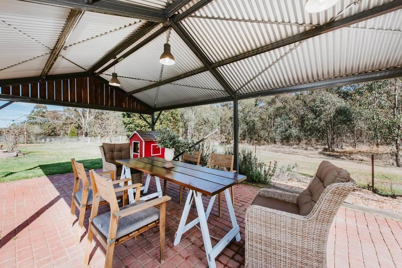 'wilpine' Poolside Country Luxury Near Town Holiday home