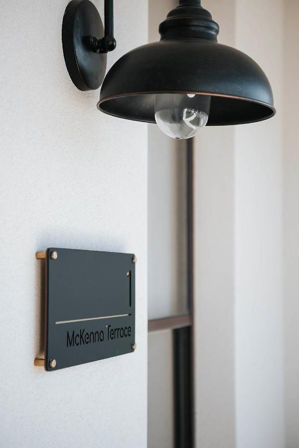 Mckenna Terraces Apartment