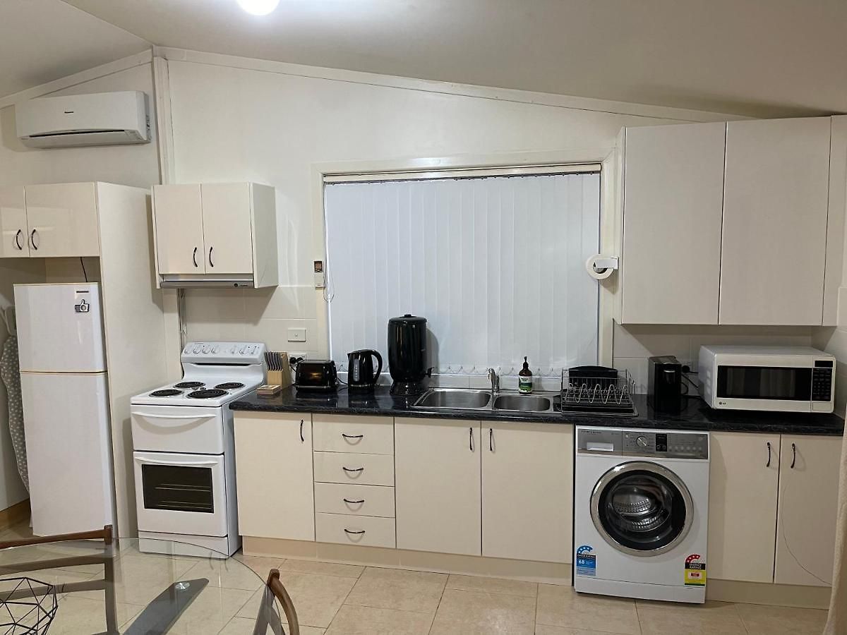 Apartment Comfortable And Well Equipped In - Rest Easy