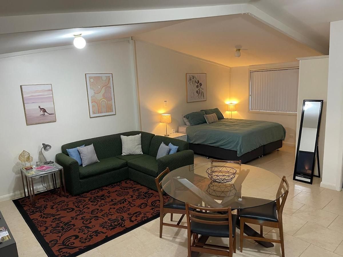 Comfortable And Well Equipped In - Rest Easy * Mudgee