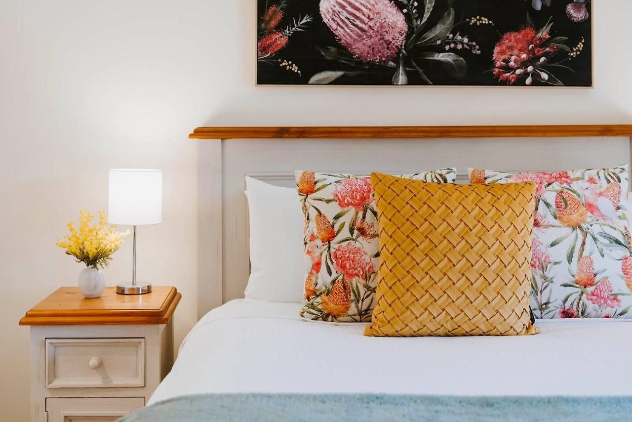 'pebble Lane Cottage' A Charming