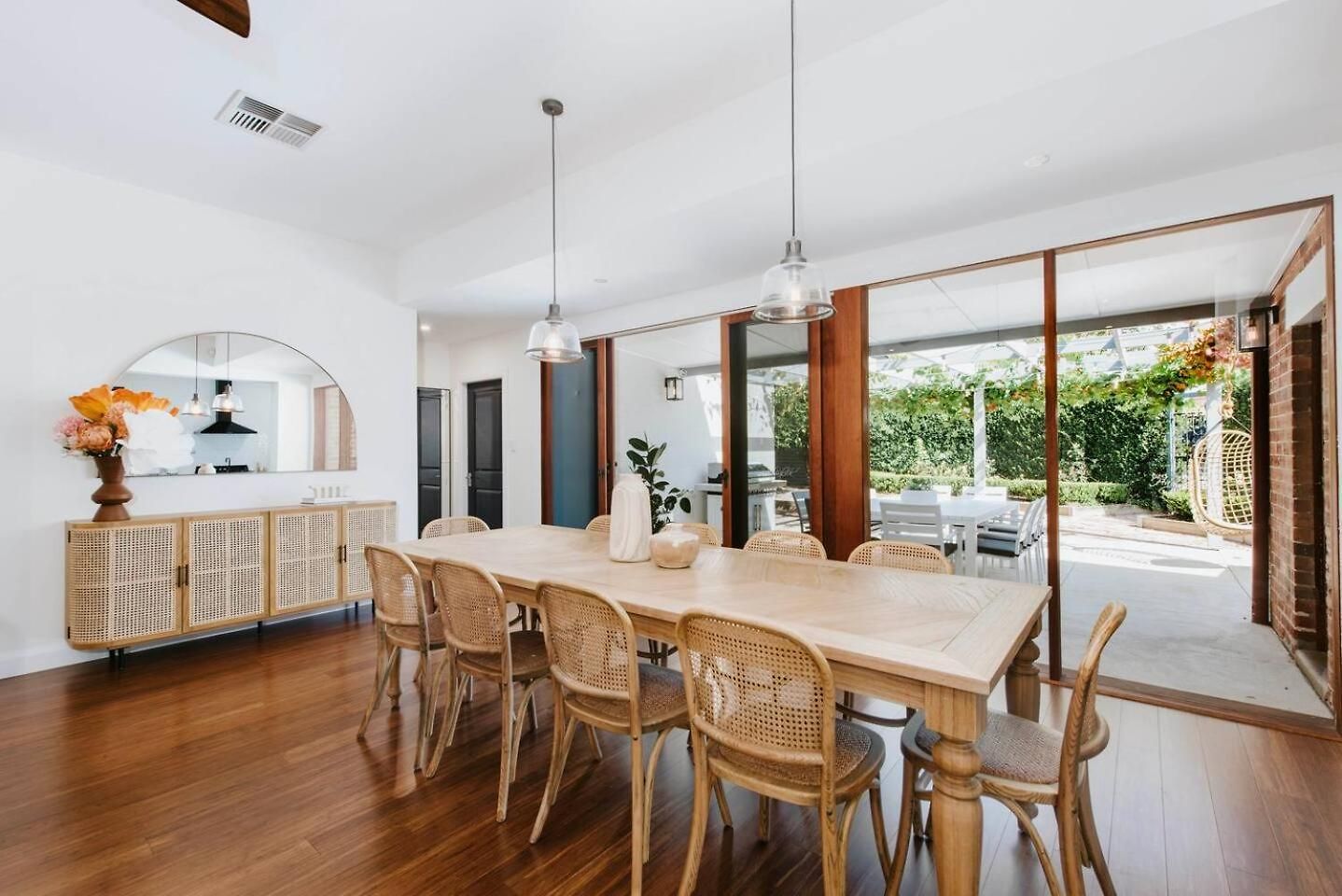 'haylock' Luxe Country Charm In Mudgee's Centre Holiday home Mudgee
