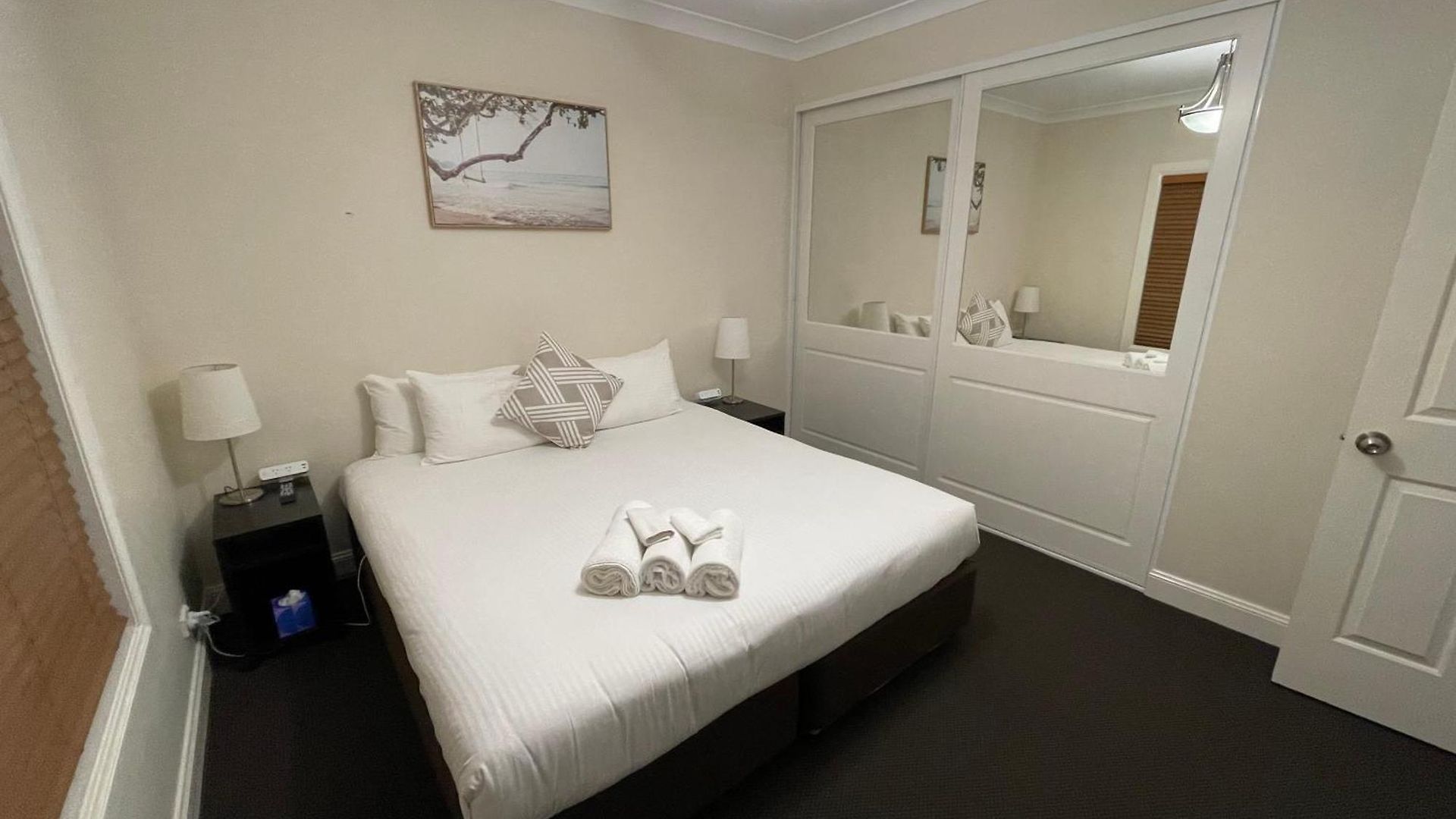 Spacious Style With Pool In - Rest Easy Mudgee