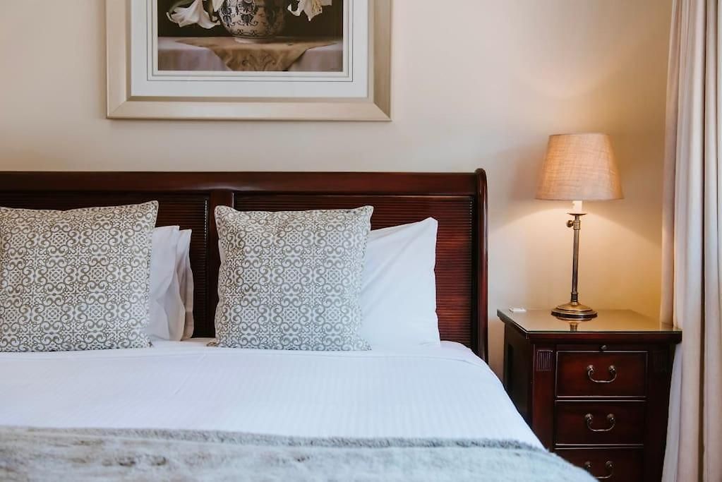 Cawarra On The Park - Historic Grandeur Holiday home *