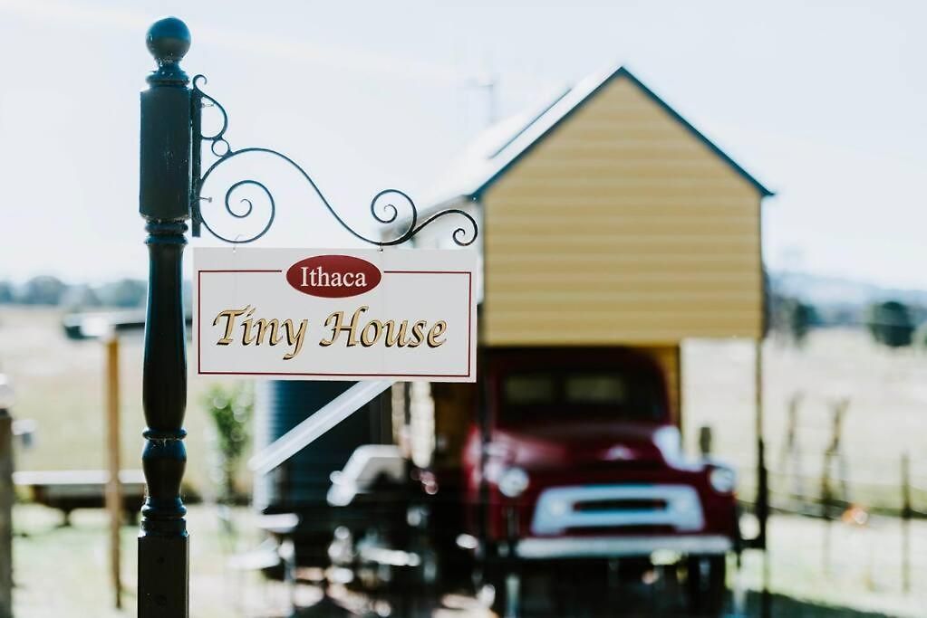The Ithaca Farm Experience - A Unique Escape Holiday home *