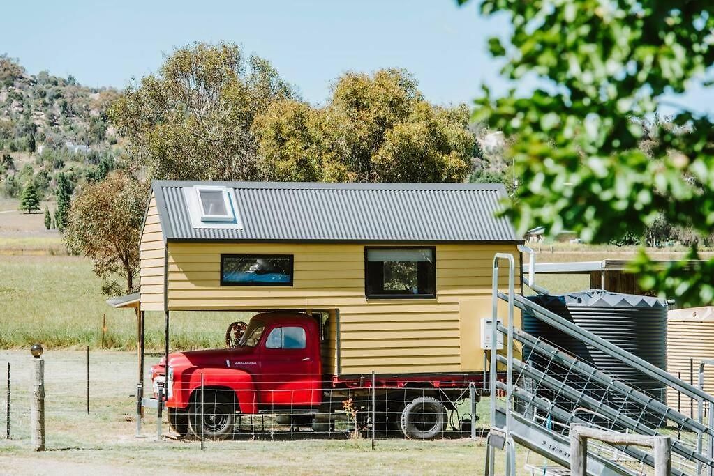 The Ithaca Farm Experience - A Unique Escape Holiday home