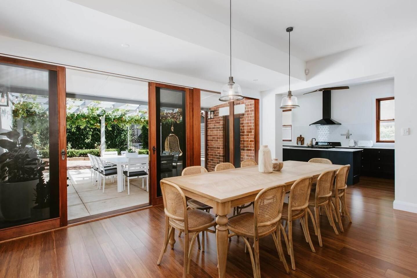 'haylock' Luxe Country Charm In Mudgee's Centre Holiday home