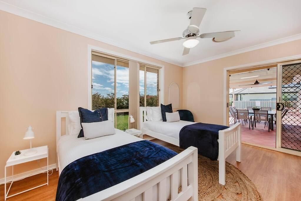 Macquarie Manor - Experience Grand Country Living *