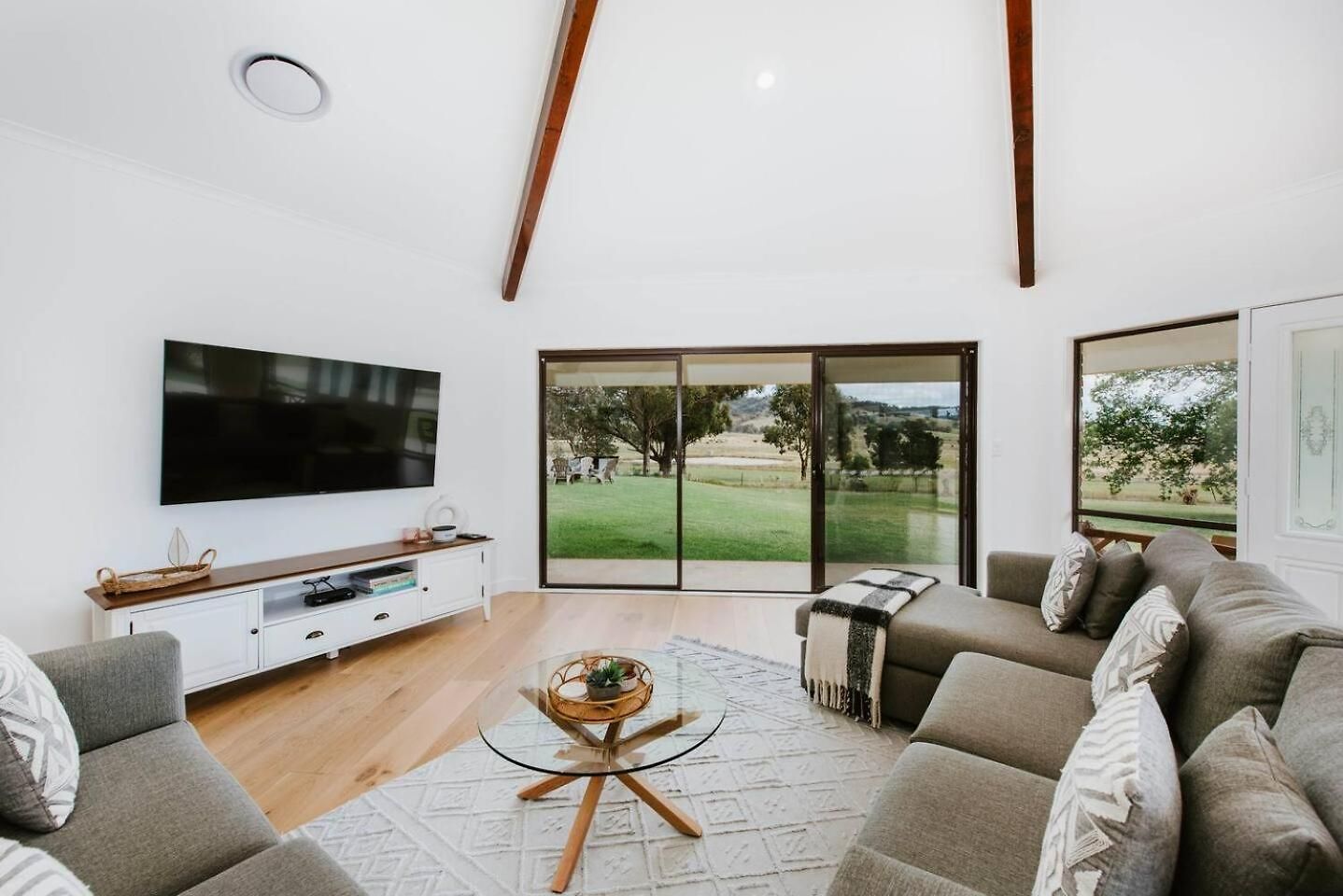 Holiday home Anton Pavilion - Cheerful Country Solace In Mudgee
