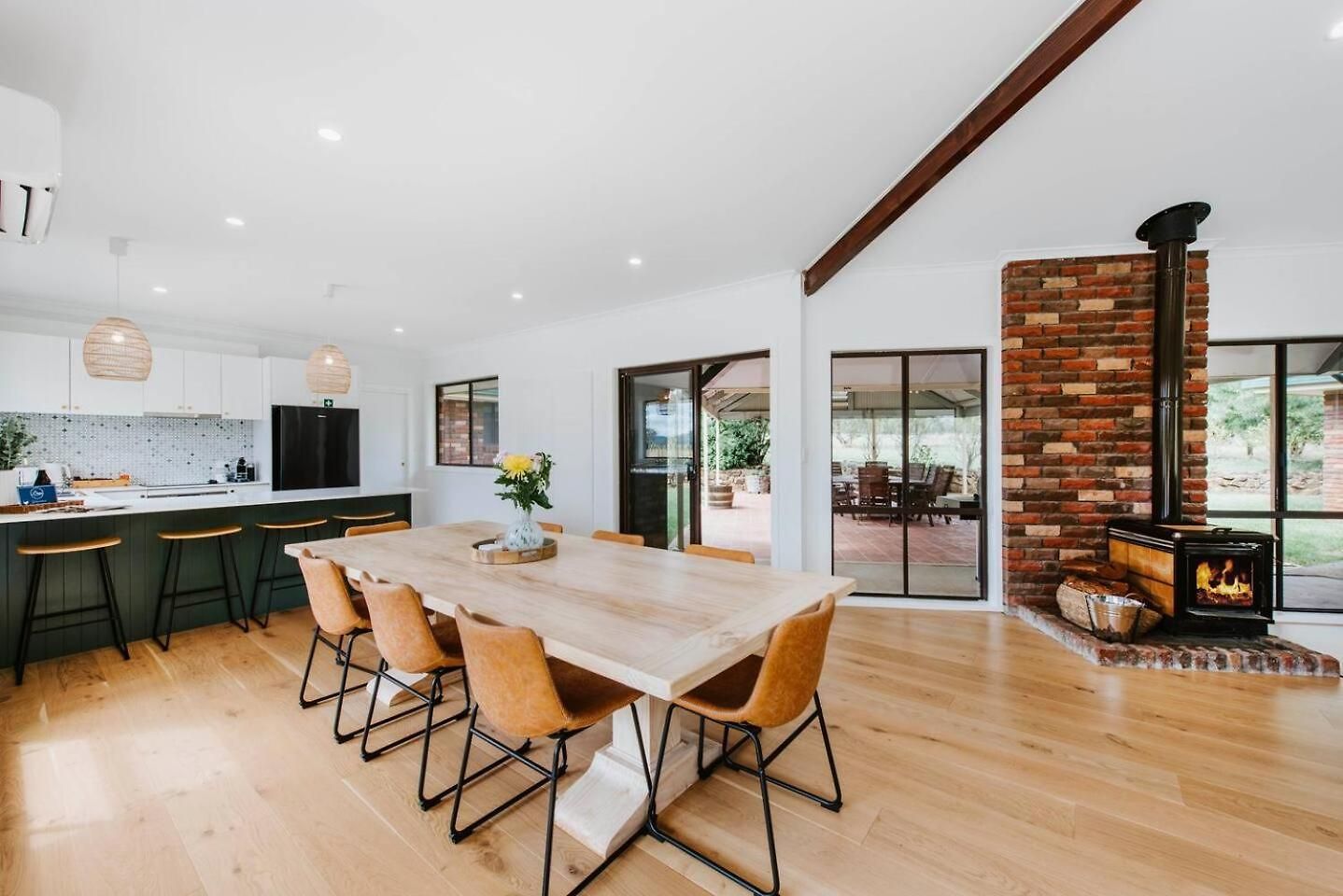 Anton Pavilion - Cheerful Country Solace In Holiday home Mudgee