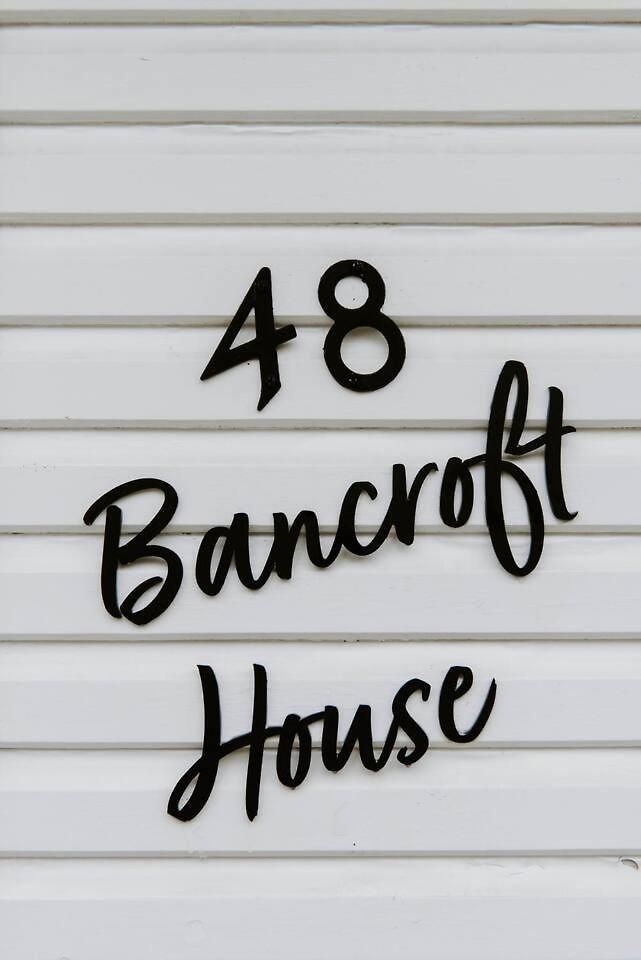 Bancroft House On Scenic Golf Course